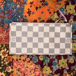 Louis Vuitton Card Wallet from Félicie Pochette Purse White